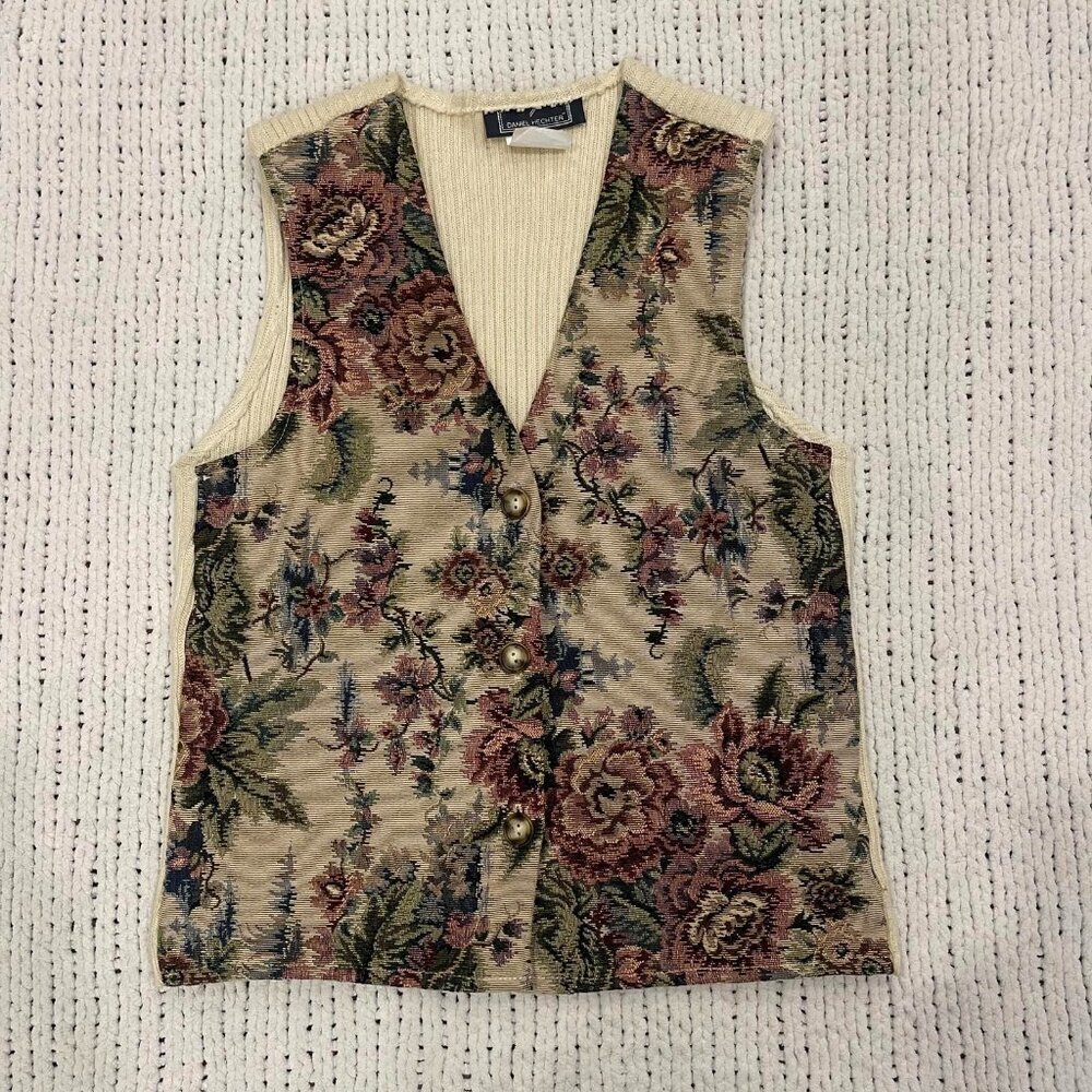 Floral Tapestry Knit Vest - Cream Multicolor